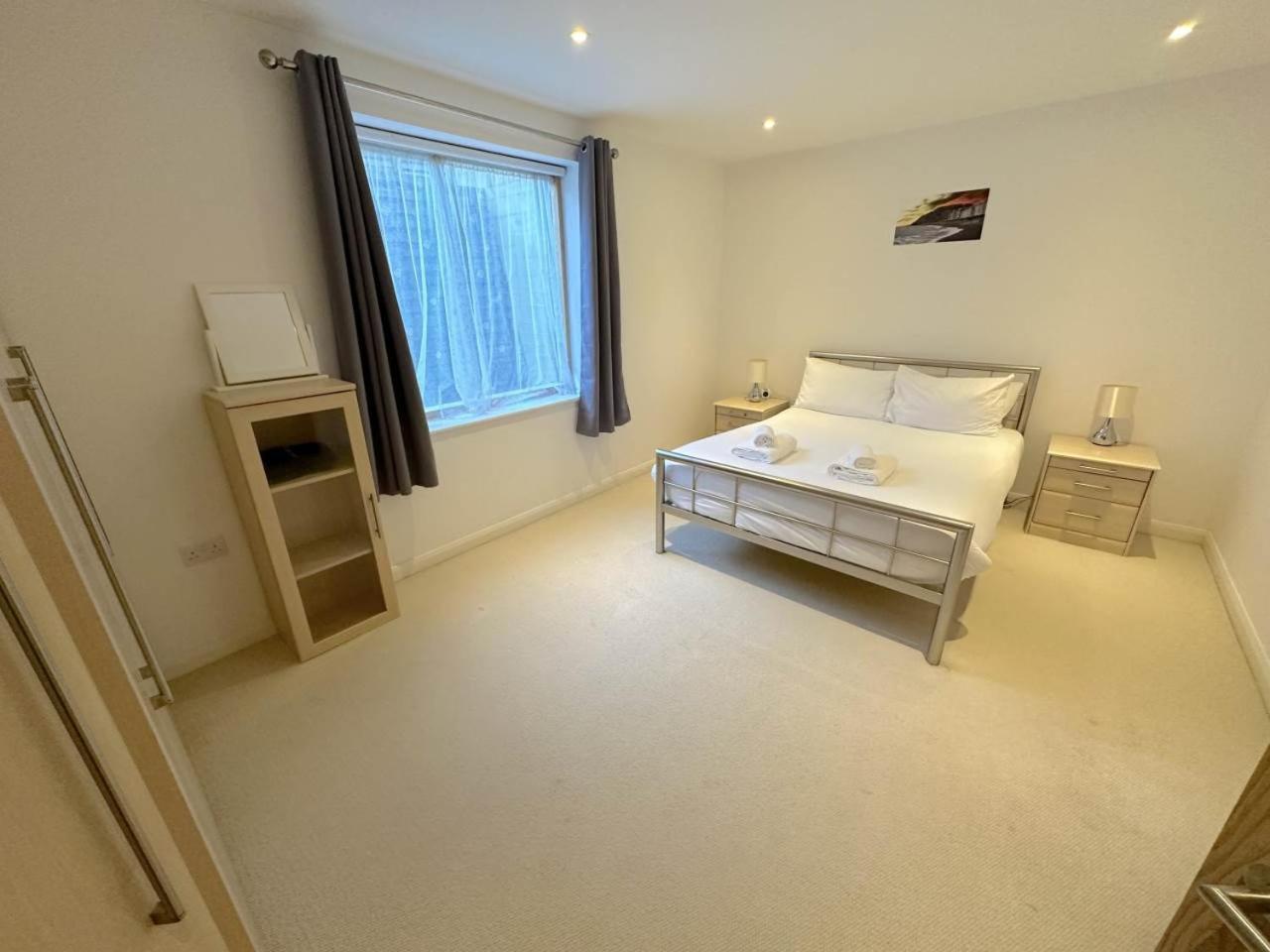 Parc Y Bryn Serviced Apartments Aberystwyth Esterno foto