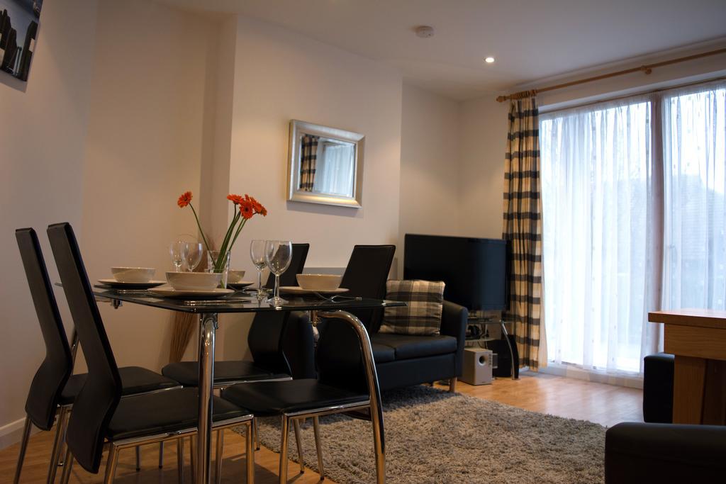 Parc Y Bryn Serviced Apartments Aberystwyth Esterno foto