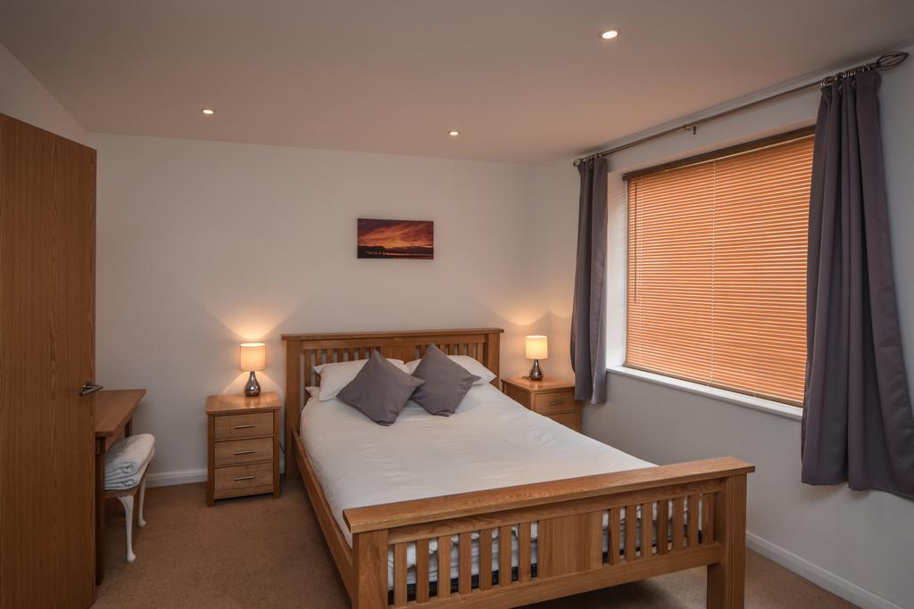 Parc Y Bryn Serviced Apartments Aberystwyth Esterno foto